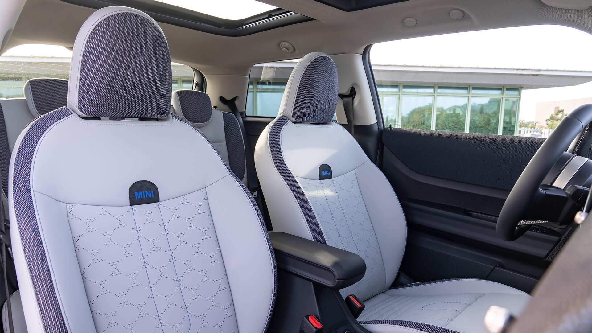 Yeni MINI Cooper 3 Kapı | MINI Türkiye Yeni MINI Cooper 3 Kapı | MINI Türkiye